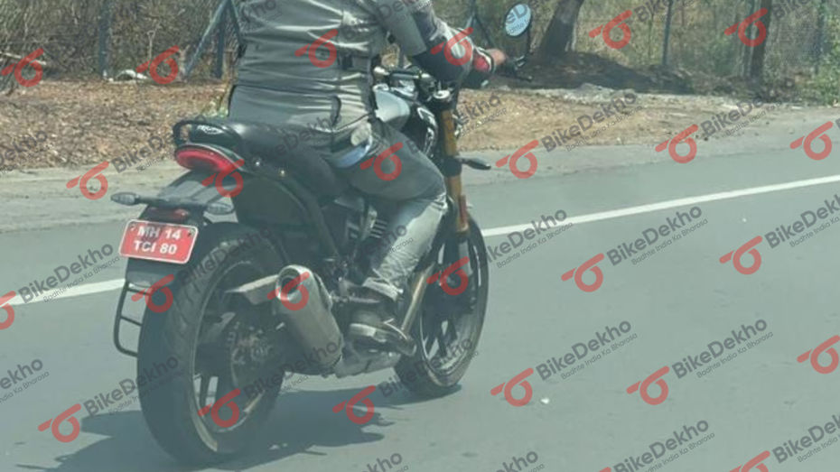 350cc Triumph Speed 400