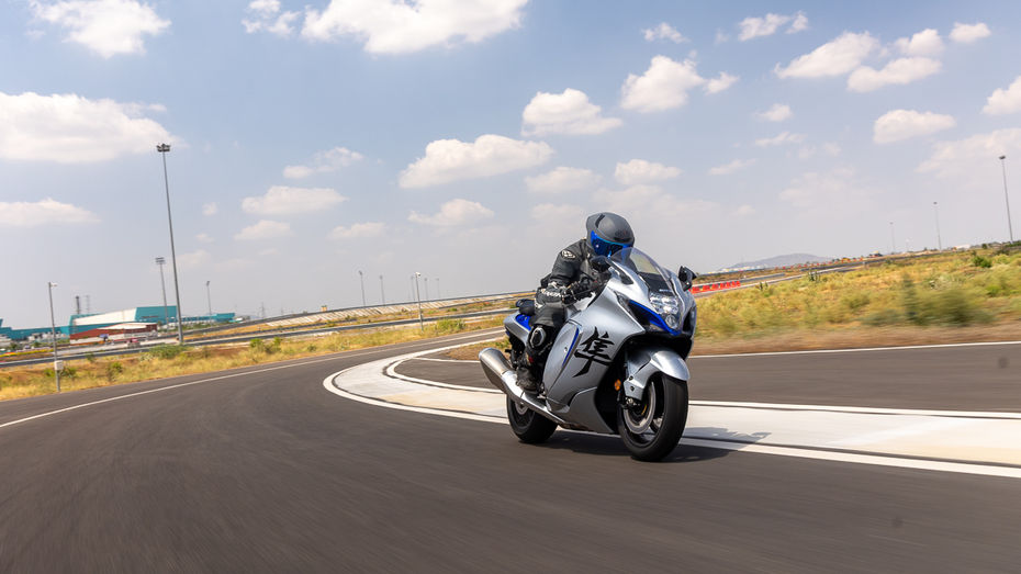 suzuki hayabusa with MRF tyres suzuki hayabusa
