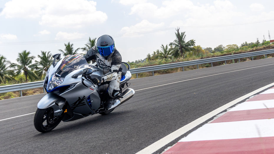 suzuki hayabusa with MRF tyres suzuki hayabusa