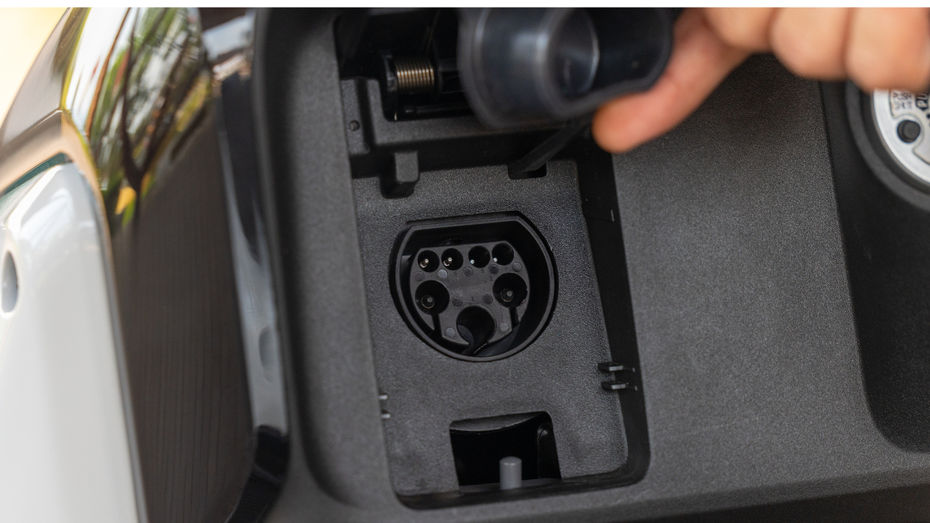 Yamaha EC-06 charging