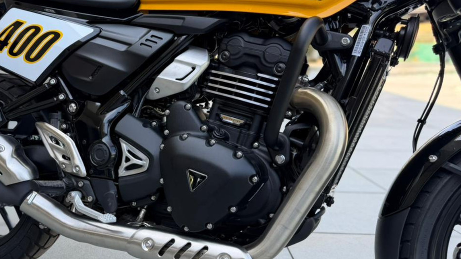 triumph tracker 400