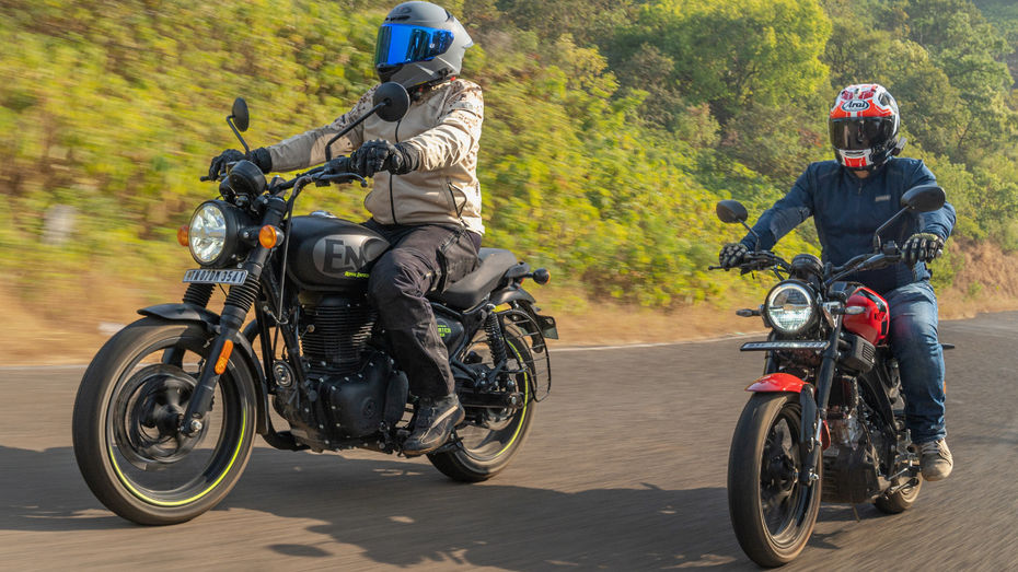 RE Hunter 350 vs Yamaha XSR 155