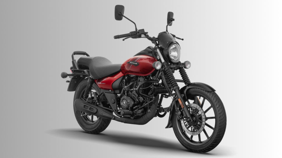 Bajaj Avenger 220 Street