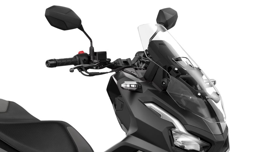 Upcoming Honda ADV 160 vs Yamaha Aerox 155 Upcoming Honda ADV 160 vs Yamaha Aerox 155