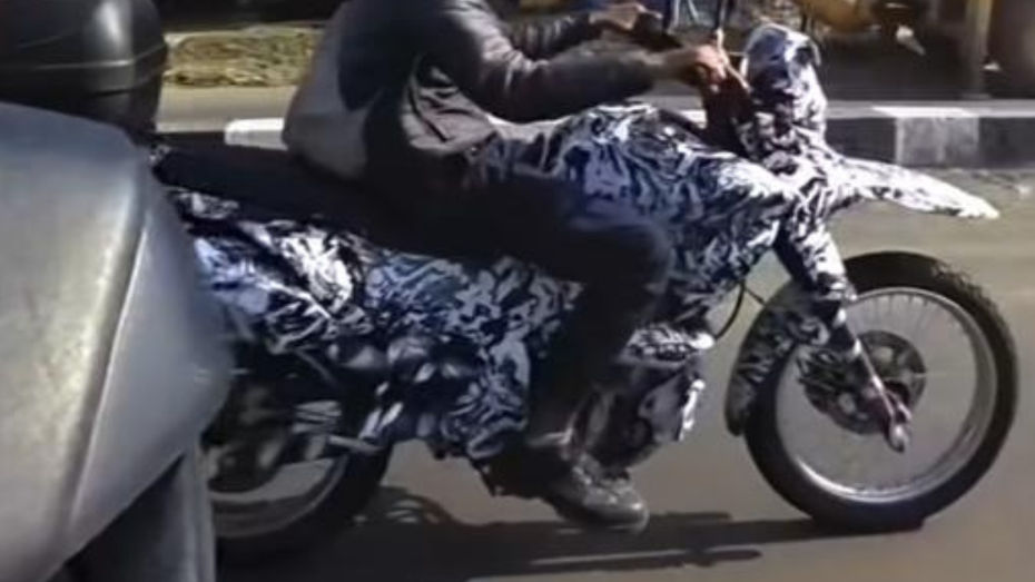 Bajaj ADV