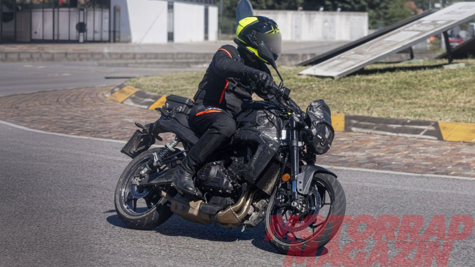 New Moto Guzzi 457cc Parallel-Twin Bike Spotted Testing Again
