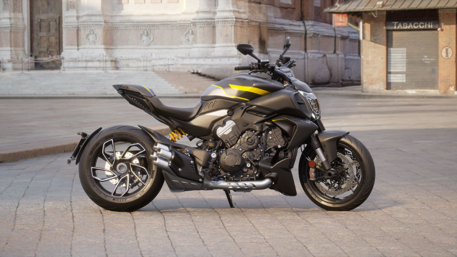 Ducati Diavel V4 Black Roadster Ducati Diavel V4 Black Roadster