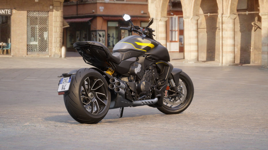 Ducati Diavel V4 Black Roadster Ducati Diavel V4 Black Roadster