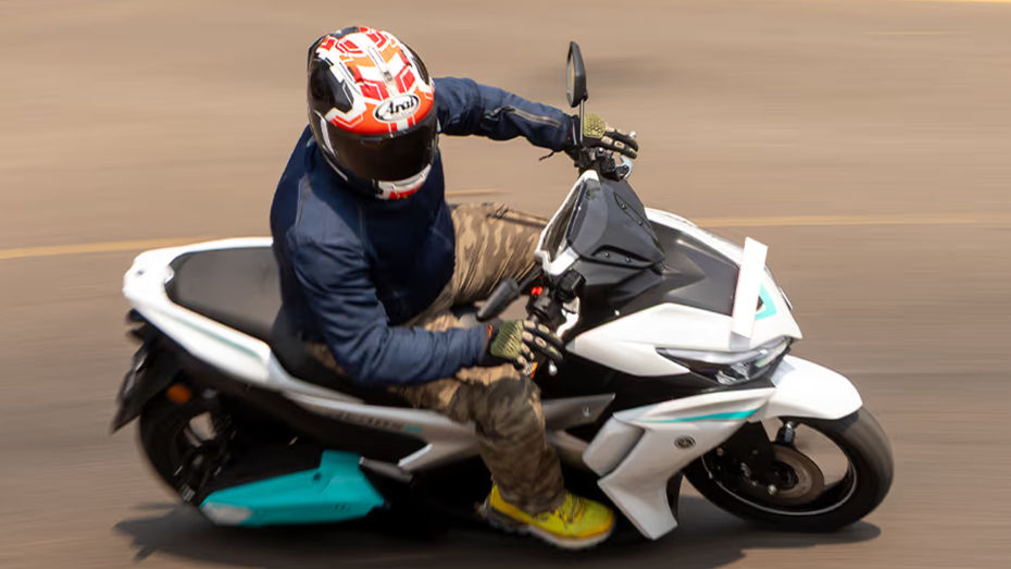 Yamaha Aerox-E Performance Yamaha Aerox-E Performance