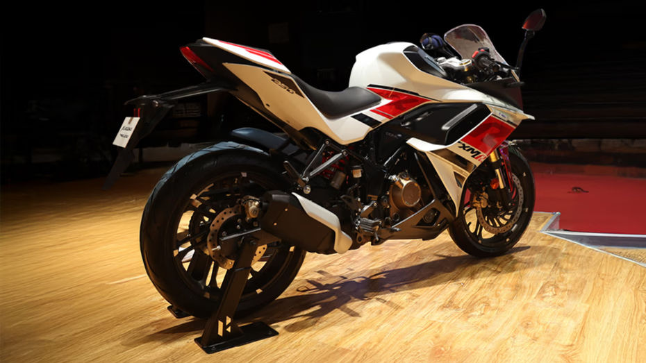Hero Karizma XMR 250 Hero Karizma XMR 250
