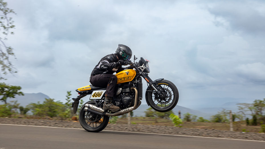 triumph tracker 400