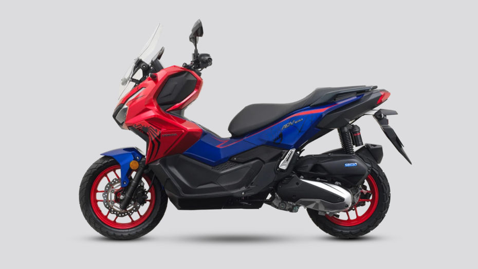 ADV 160 Spiderman Edition