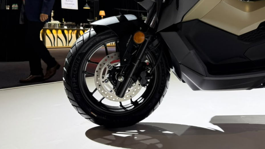 ADV 160