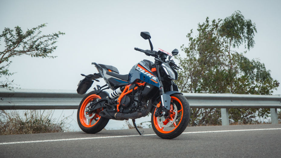 KTM 390 Duke R KTM 390 Duke R