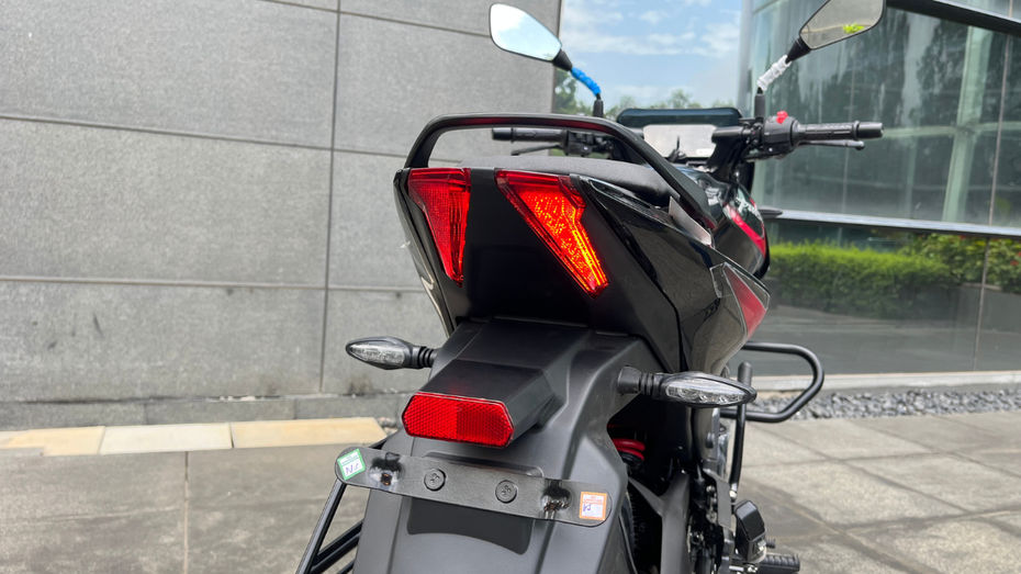 All-New Bajaj Pulsar 125 All-New Bajaj Pulsar 125