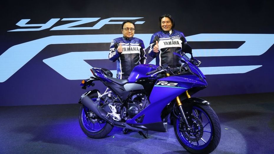 Yamaha R2 Racing Blue