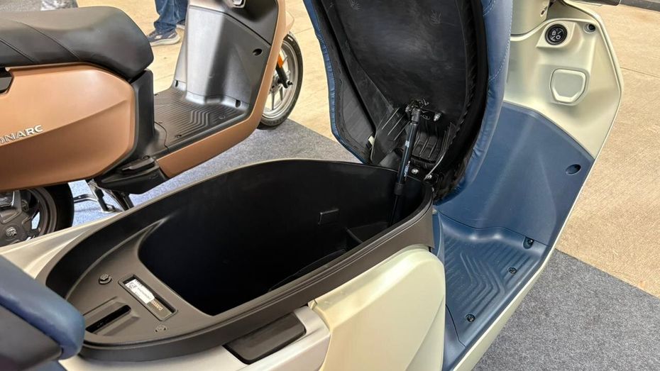 Ather Konarc Bootspace