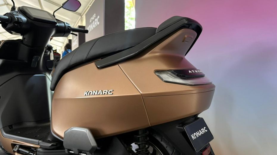 Ather Konarc Rear Close Up 3/4th Shot