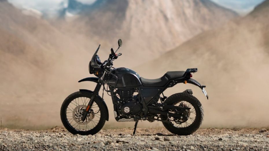 Royal Enfield Himalayan 440 Sela Black