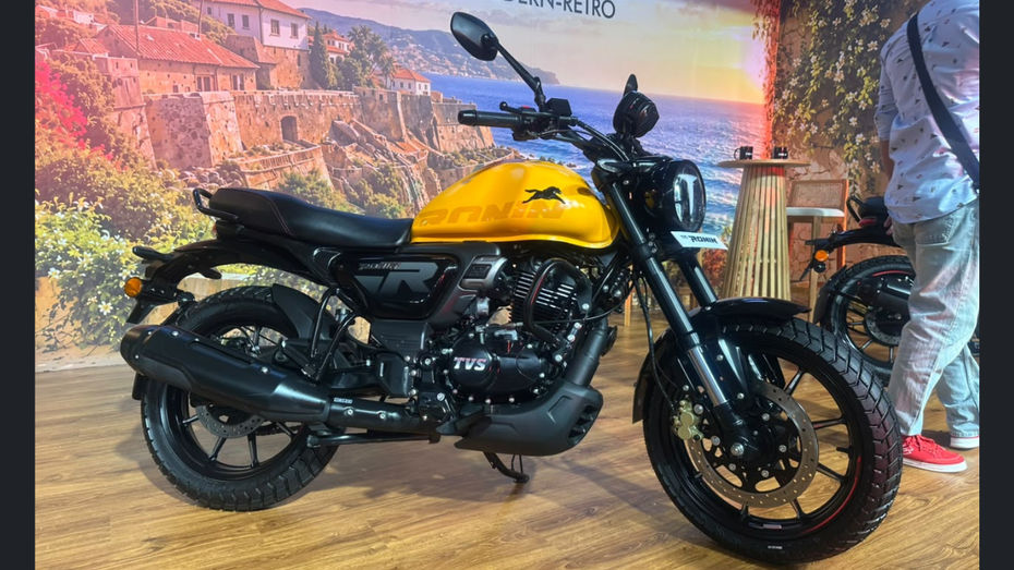 TVS Ronin Sunlit Yellow