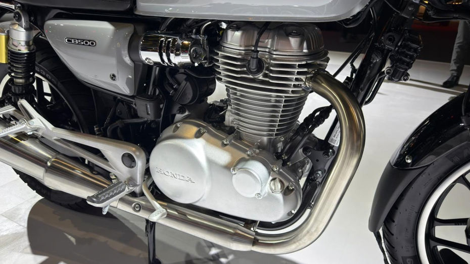 CB500 vs HD X440 CB500 vs HD X440
