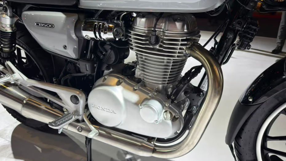 Honda CB 500 vs Royal Enfield Classic 350: Honda CB 500 vs Royal Enfield Classic 350: