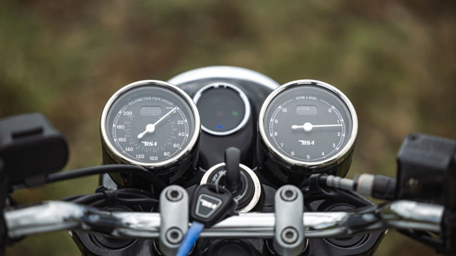 Cb500 vs GoldStar Cb500 vs GoldStar