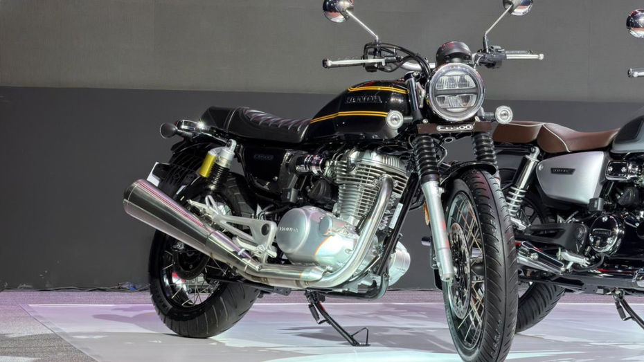 Cb500 vs GoldStar Cb500 vs GoldStar