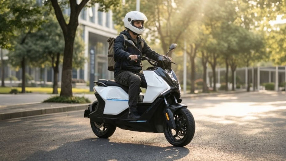 Keeway Hypevolt R vs Simple Ultra