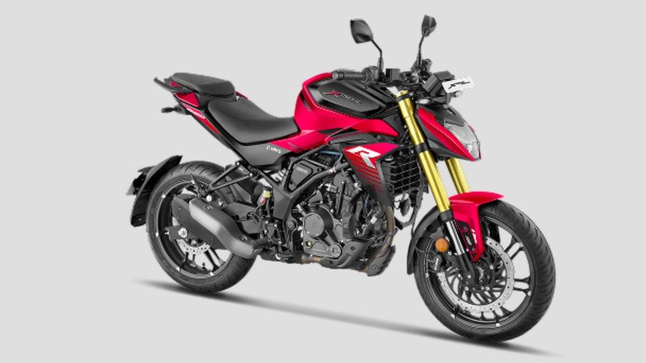New Hero Xtreme 250R Carbon Red