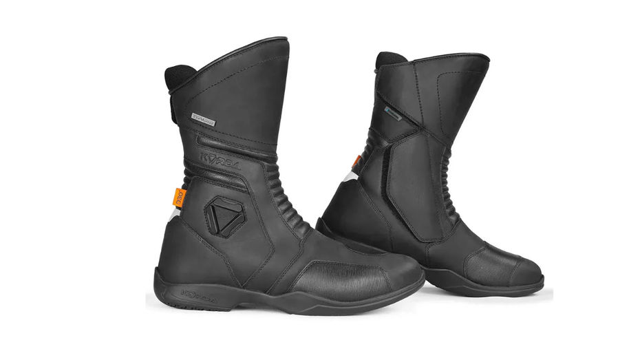 Motorcycle Essentials Under Rs 10,000 