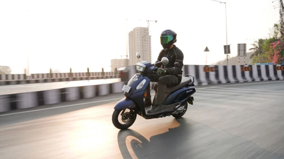 Suzuki Access 125 TFT ABS variant Suzuki Access 125 TFT ABS variant