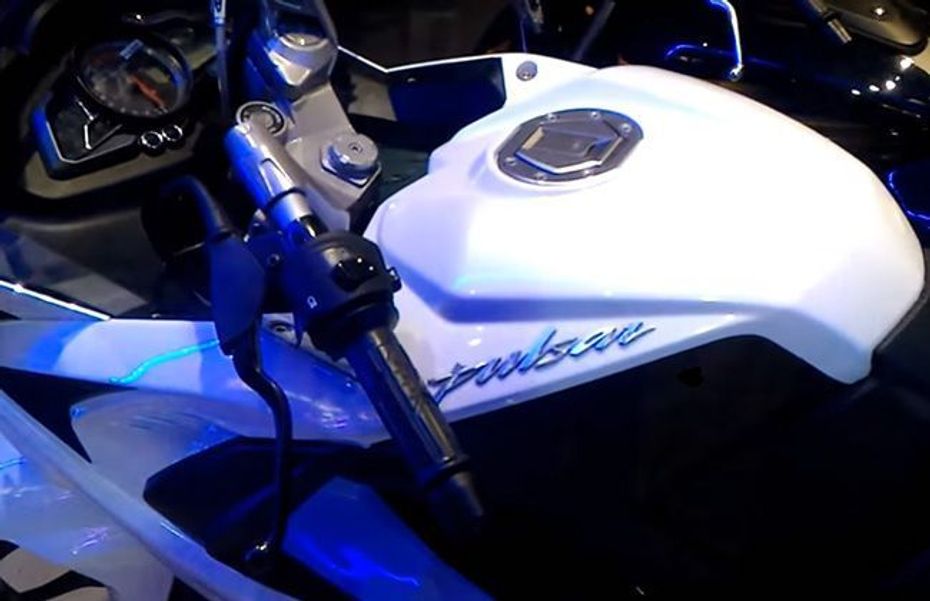 Bajaj Pulsar RS 200