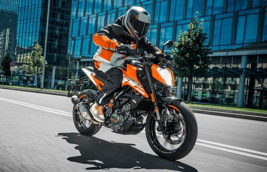 Upcoming KTM 390 Duke Revealed