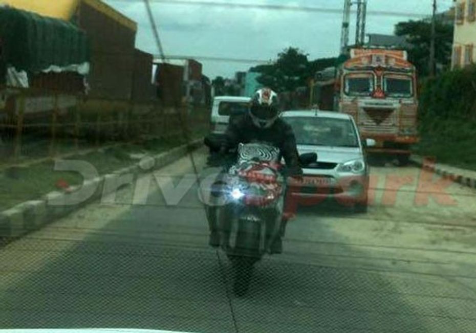 TVS Akula 310 Spied