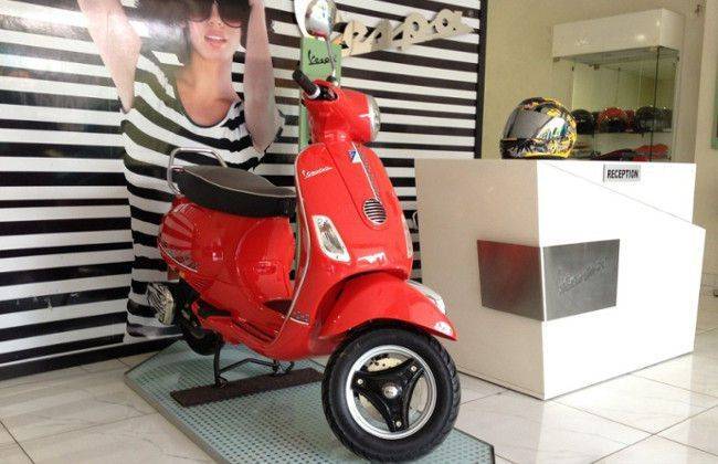 Piaggio Vespa Esclusivo