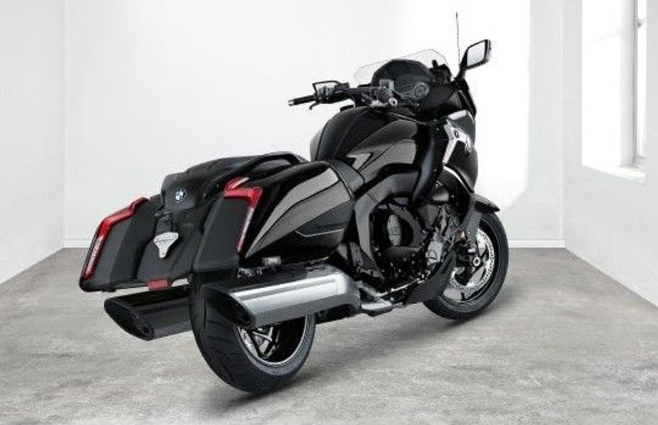 BMW Motorrad To Unveil Two New Bikes At 2017 IBW
