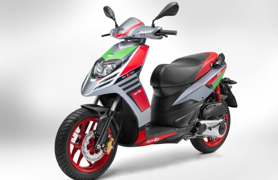 Piaggio festive offer