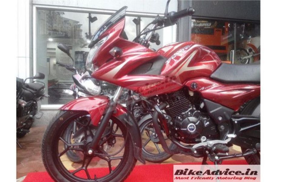Bajaj Discover 150F