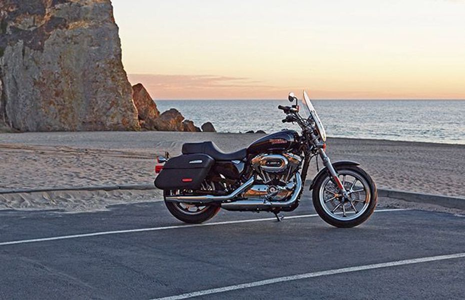 Harley Davidson SuperLow 1200T