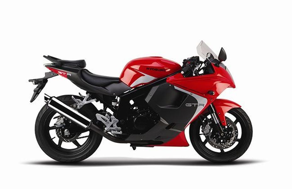 Hyosung GT250R