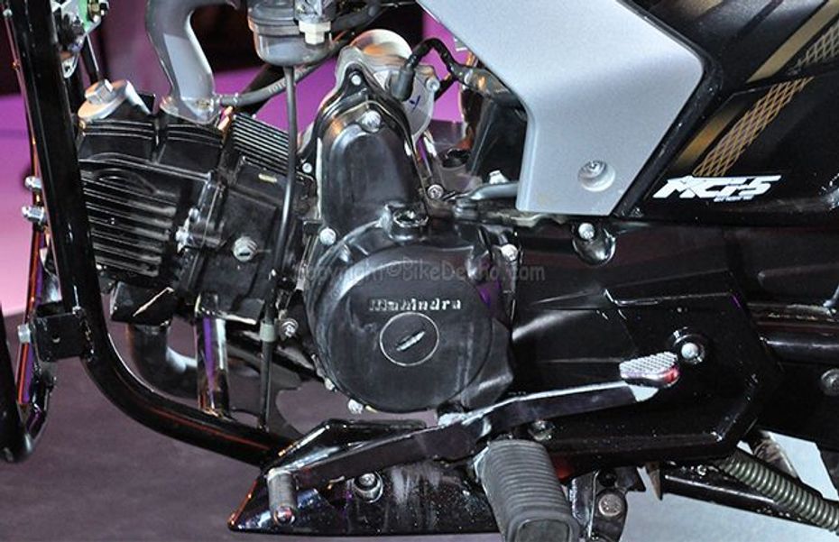 Mahindra Two Wheelers receive award in Operational Excellence