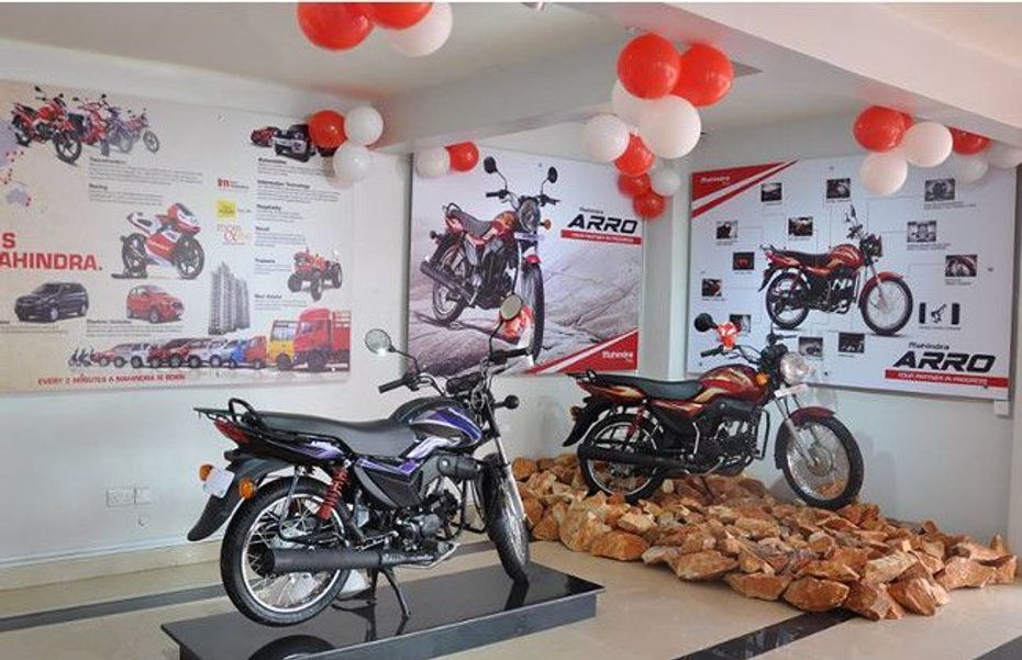 Mahindra Arro