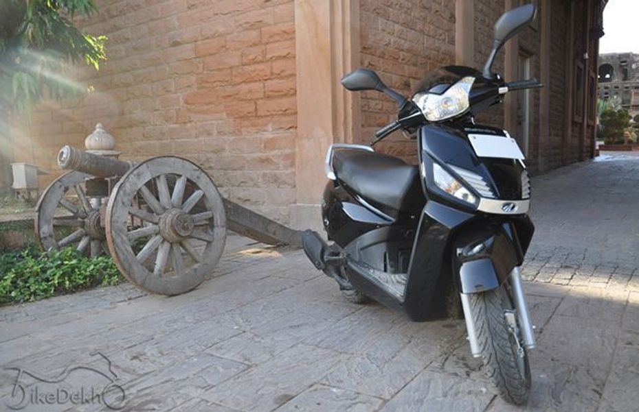 Mahindra Gusto Mahindra Gusto