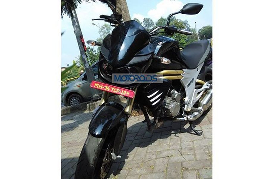 Mahindra Mojo 300 Mahindra Mojo 300