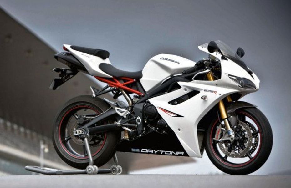Triumph Daytona 675 Triumph Daytona 675