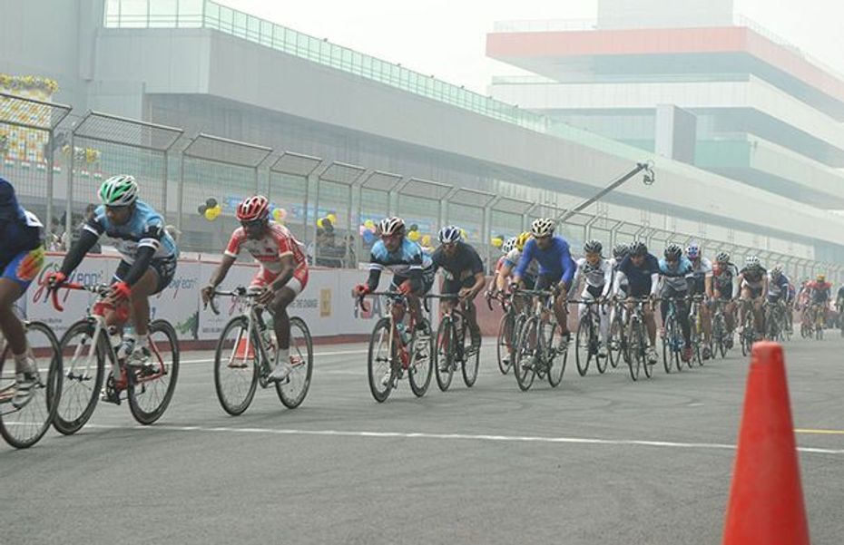 Honda CBR 250R leads Tour De India 2013