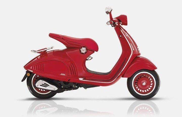 Vespa Red