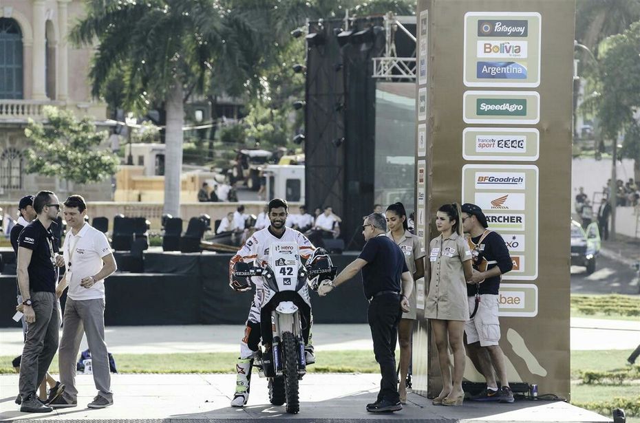 Start ofDakar 2017