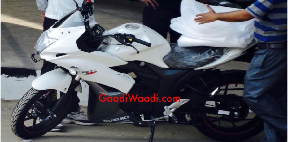 Suzuki Gixxer SF Suzuki Gixxer SF